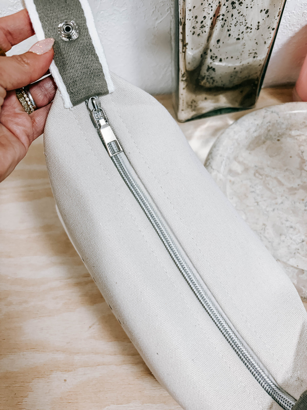HNW Luxury Cotton Canvas Cosmetic Travel Pouch
