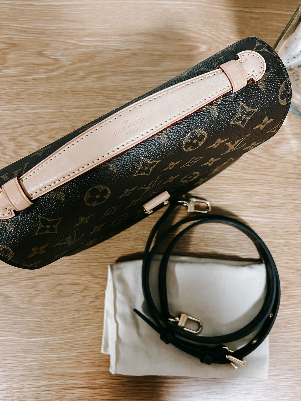 Pre-Owned Louis Vuitton Monogram Pochette Metis *Final Sale*