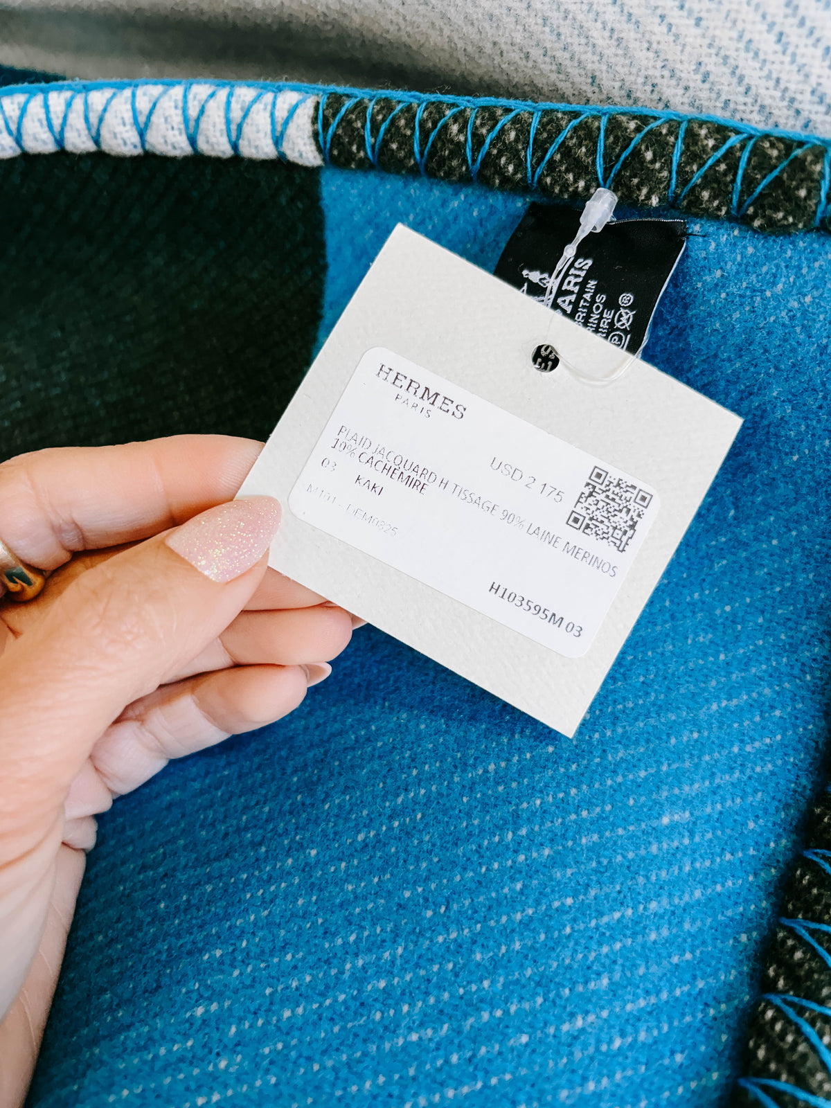 Pre-Owned Hermès H Tissage Throw Blanket – Reversible Blue & Green | BNWT