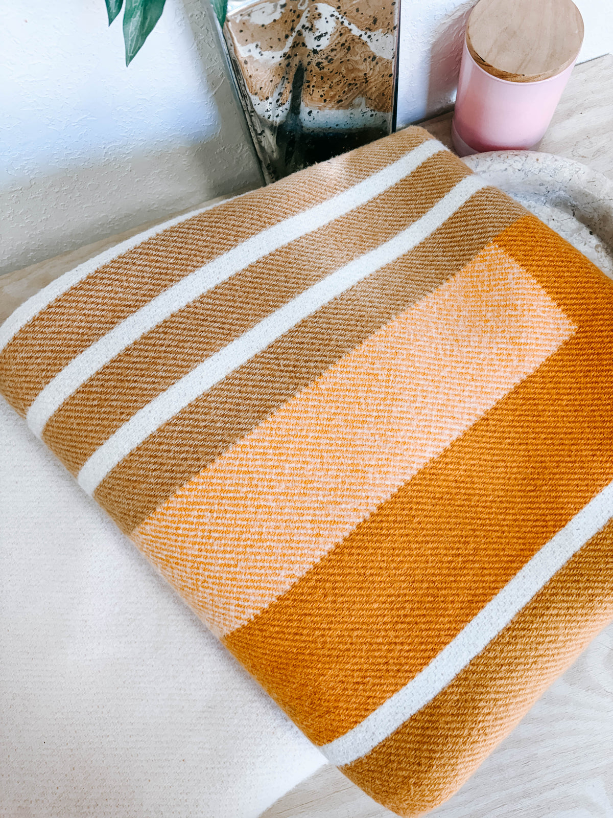 Pre-Owned Hermès Ithaque Blanket – Jacquard-Woven Merino Wool