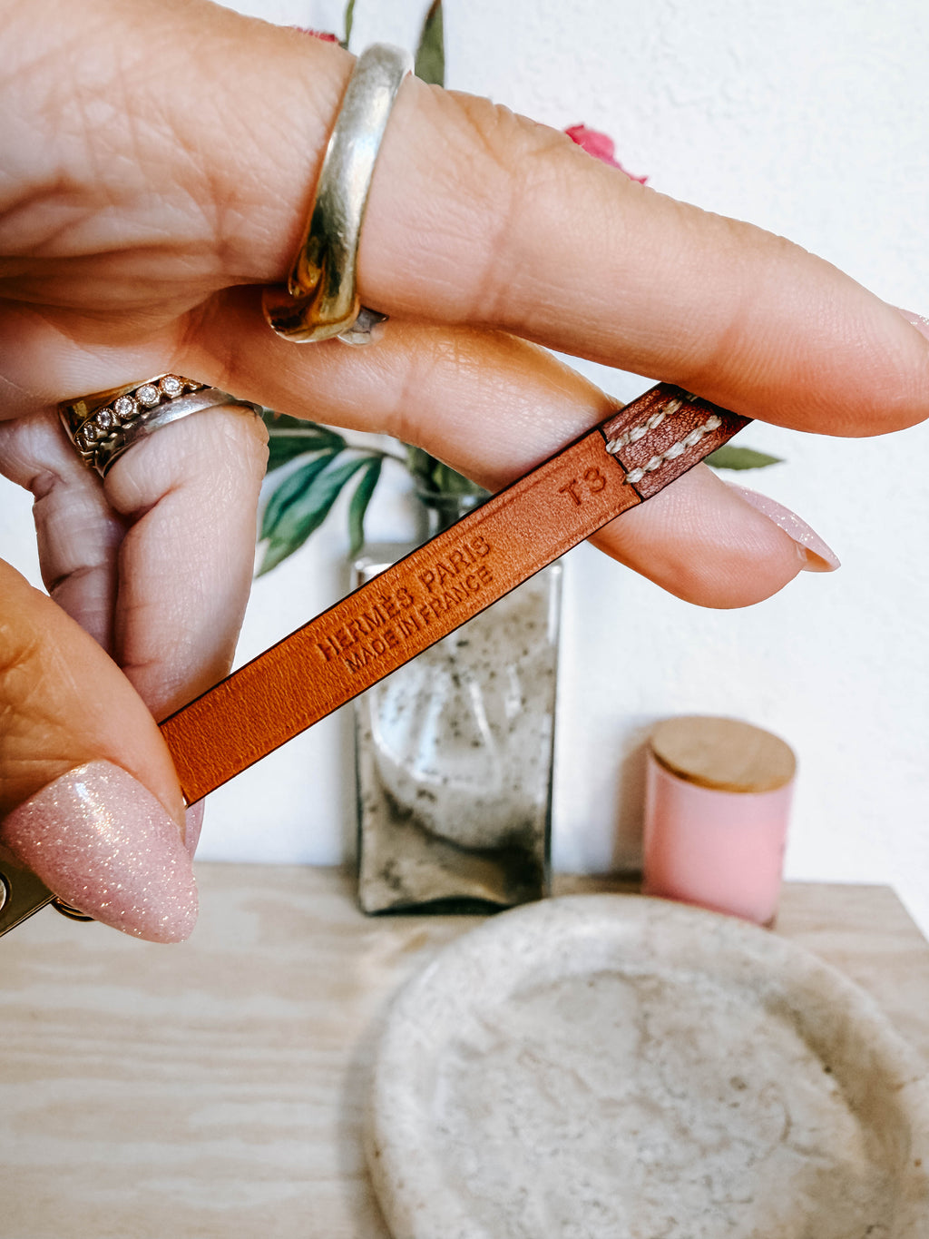 Pre-Owned Hermès Rivale Mini Bracelet – Gold with Gold-Tone Hardware
