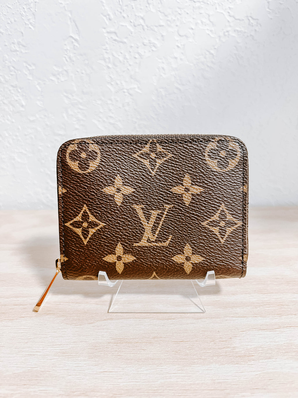 Pre-Owned Louis Vuitton Monogram Zippy Coin Purse Wallet *Final Sale*