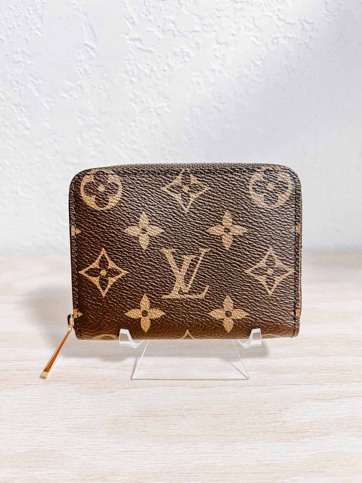 Pre-Owned Louis Vuitton Monogram Zippy Coin Purse Wallet *Final Sale*