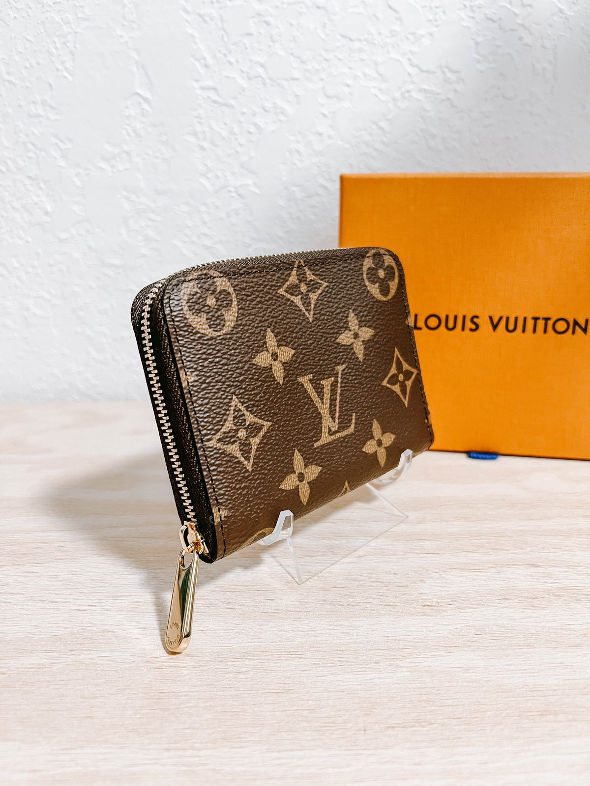 Pre-Owned Louis Vuitton Monogram Zippy Coin Purse Wallet *Final Sale*