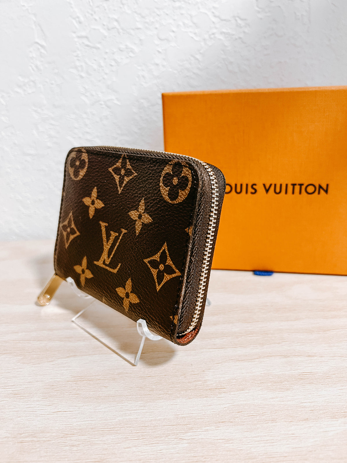 Pre-Owned Louis Vuitton Monogram Zippy Coin Purse Wallet *Final Sale*