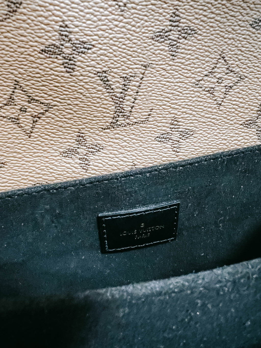 Louis Vuitton Reverse Monogram Pochette Metis