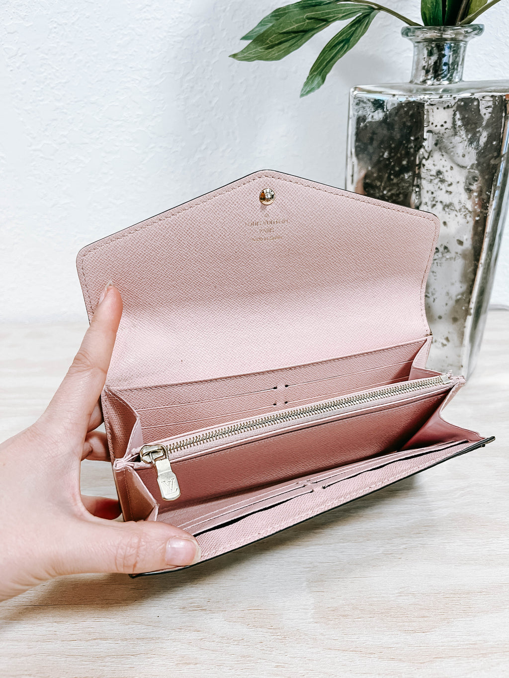 Louis Vuitton Damier Ebene Sarah NM Wallet Rose Ballerine