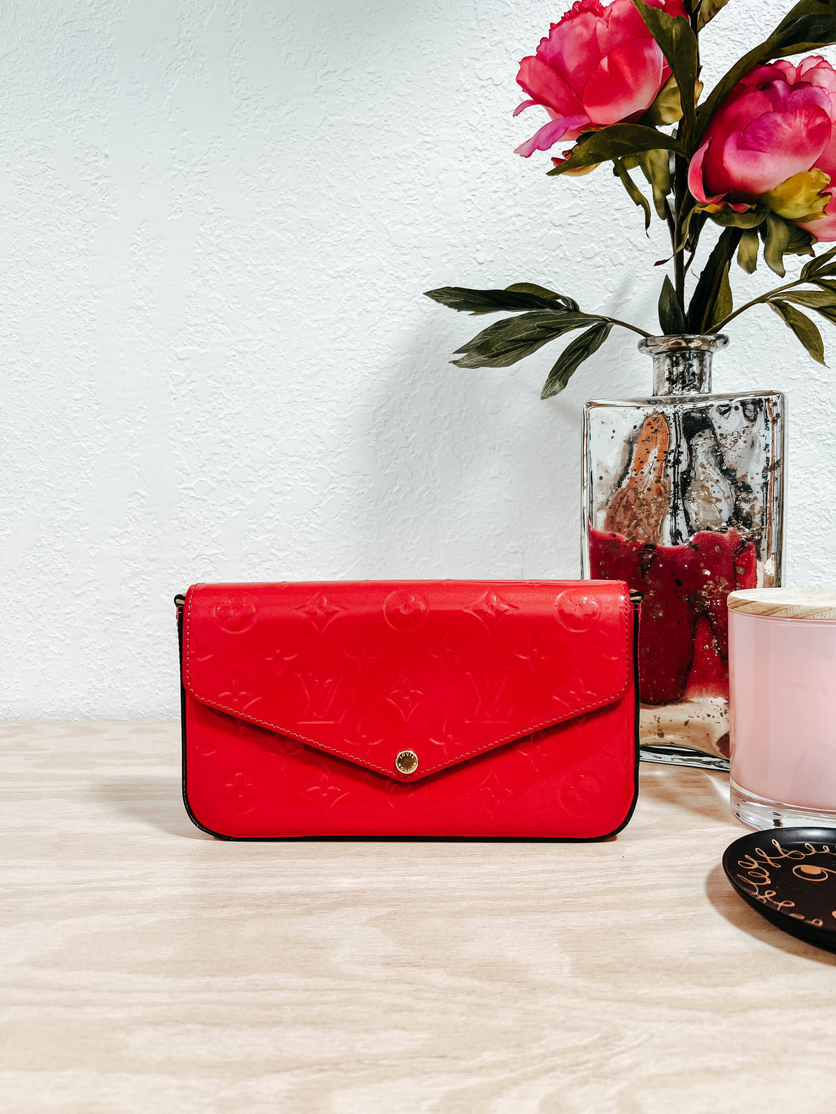 Louis Vuitton Hot Pink Vernis Felicie Pochette
