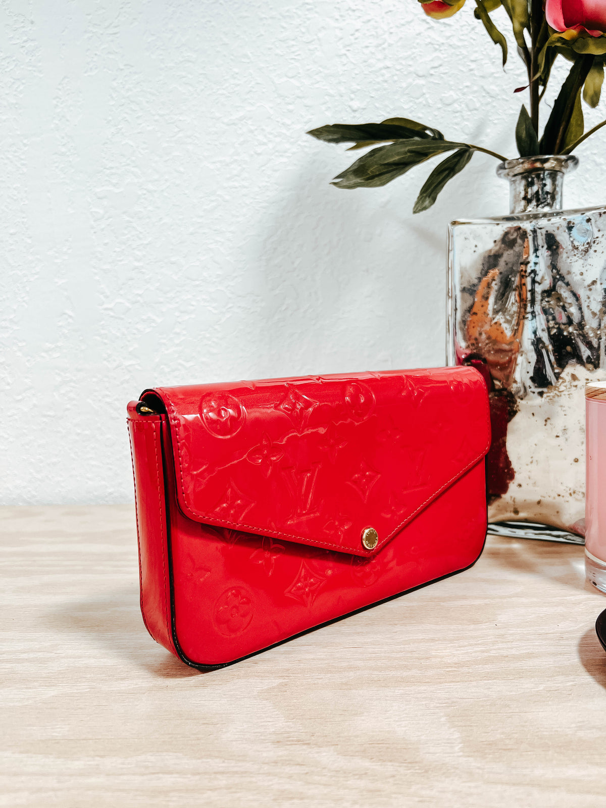 Louis Vuitton Hot Pink Vernis Felicie Pochette