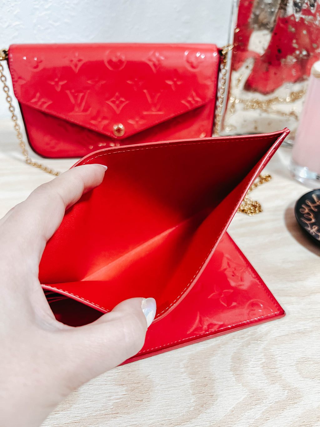 Louis Vuitton Hot Pink Vernis Felicie Pochette
