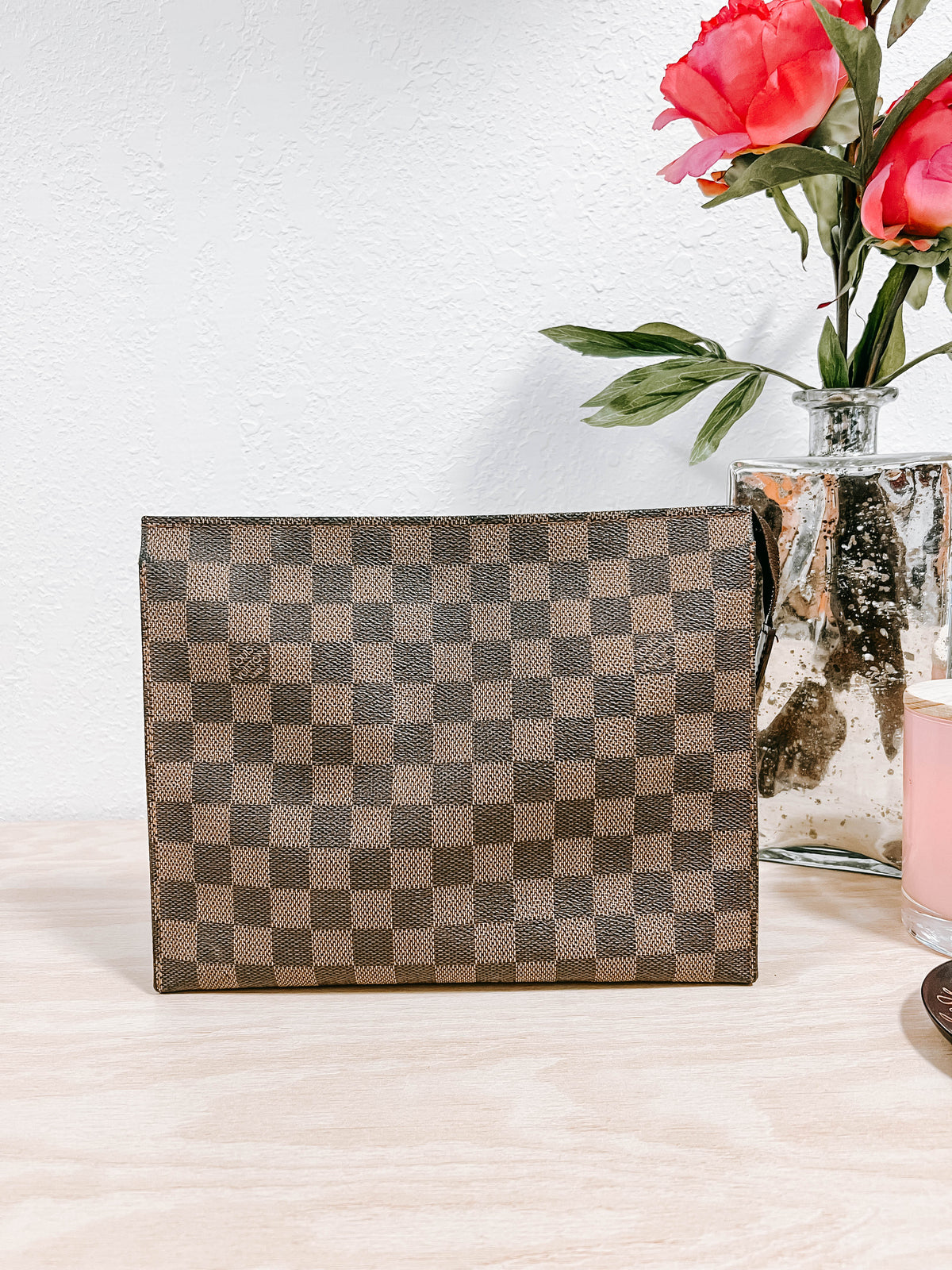 Louis Vuitton Damier Ebene Toiletry 26