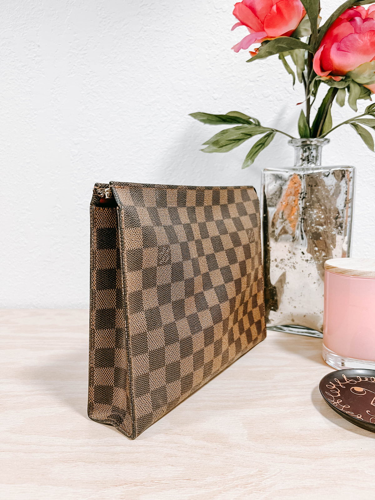 Louis Vuitton Damier Ebene Toiletry 26