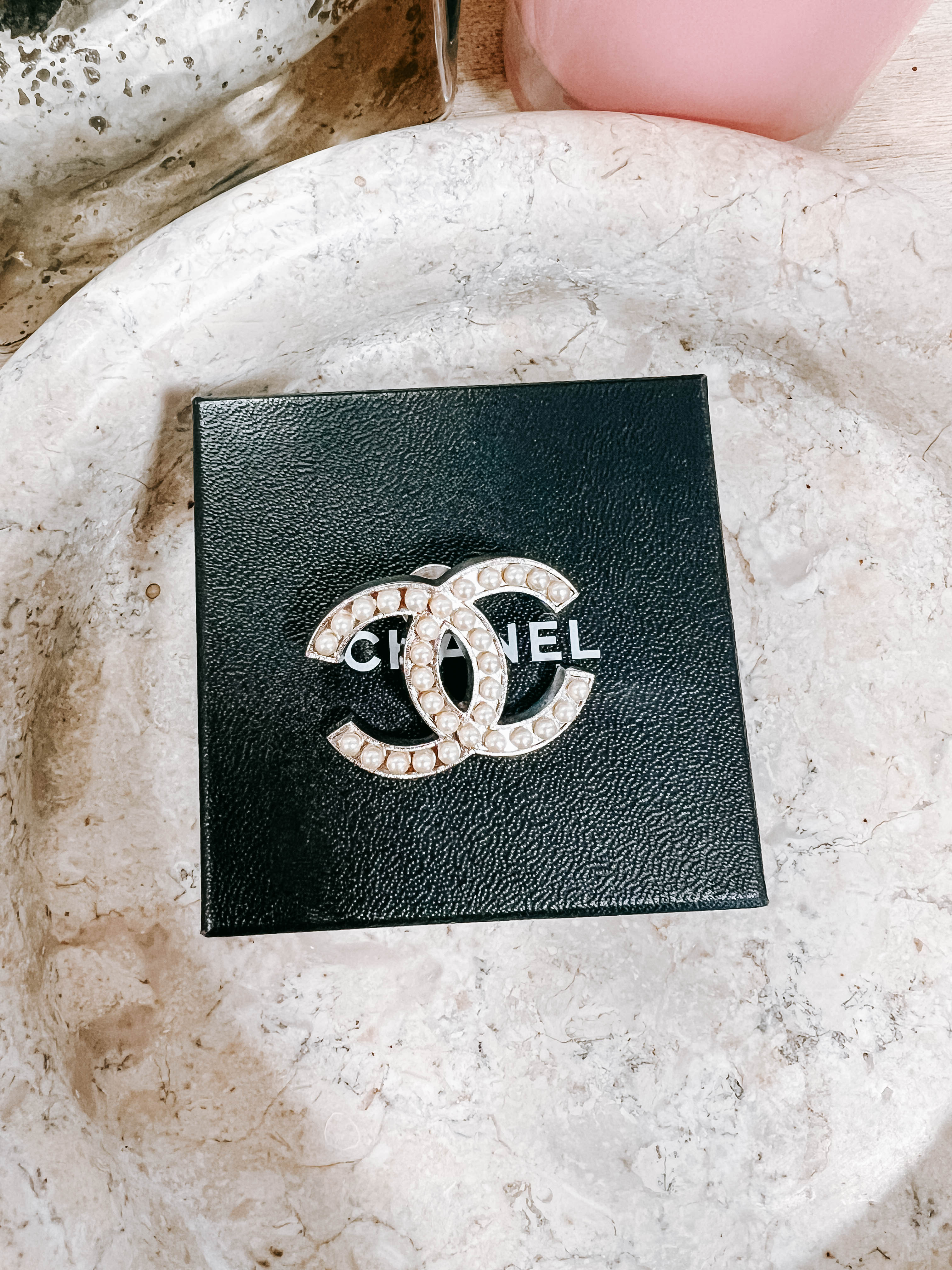 Pre-Owned Chanel Faux Pearl Silver Brooch *Final Sale*