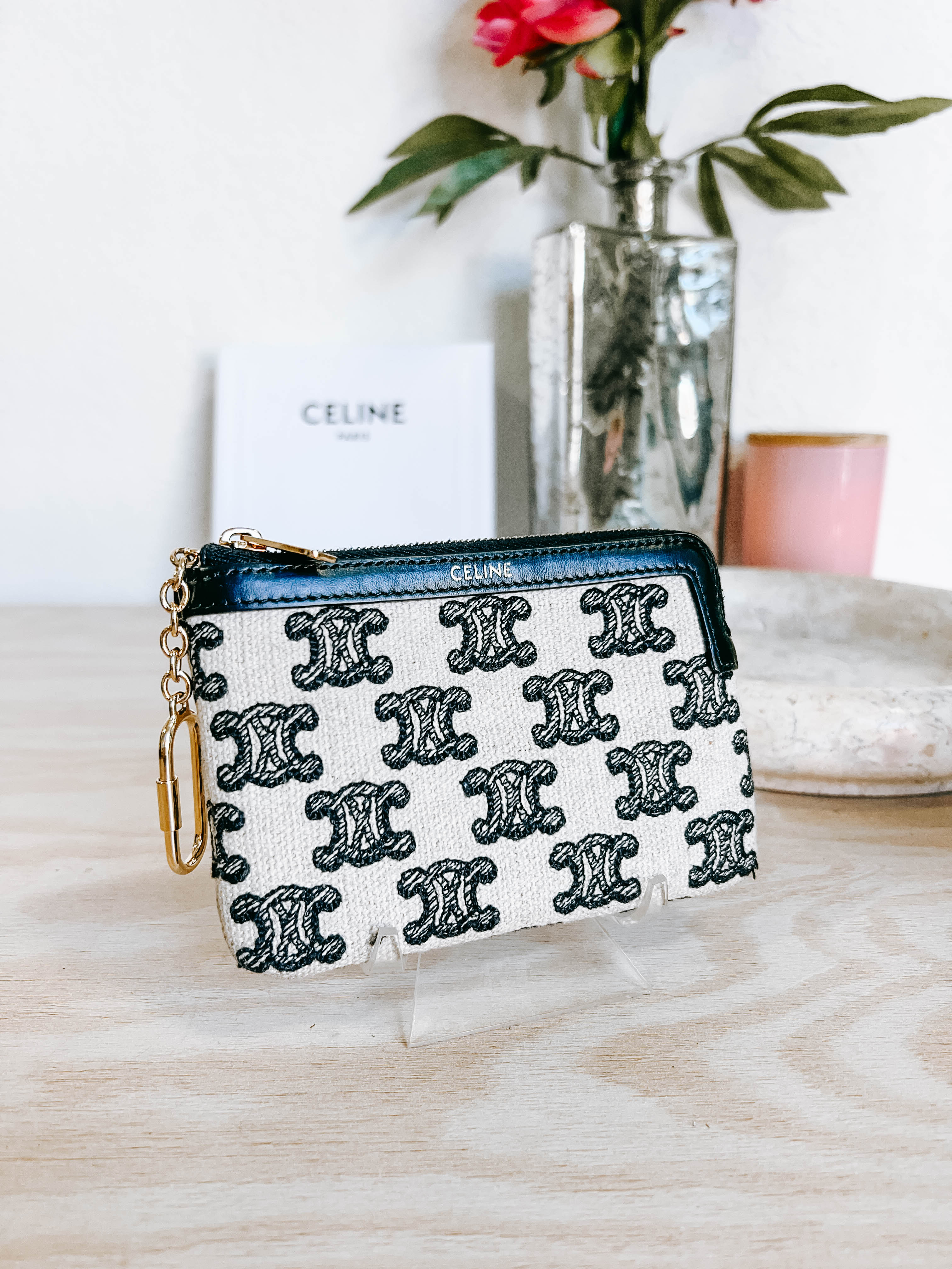 Pre-Owned Celine Triumph Zippered Key Card Holder *Final Sale*