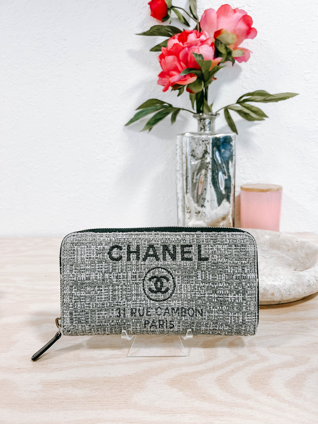 Pre-Owned Chanel Tweed Zippy Wallet *Final Sale*