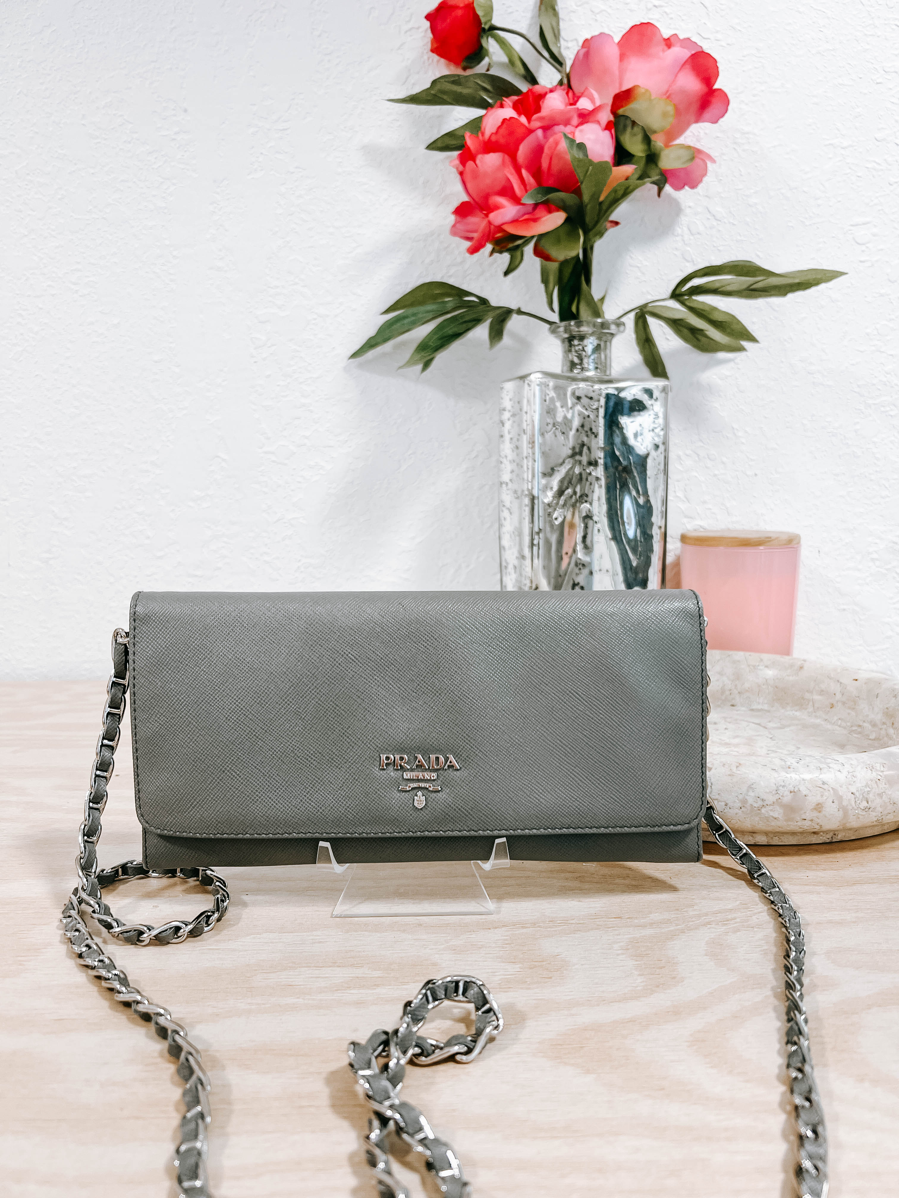 Pre-Owned Prada Grey Wallet on Chain *Final Sale*