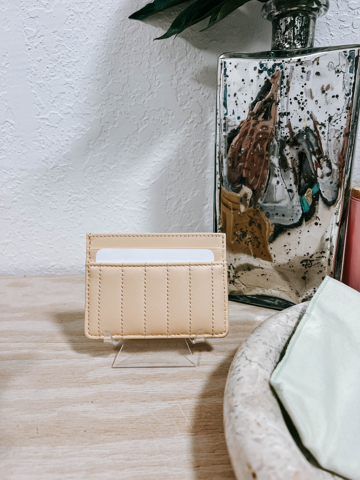 Pre-Owned Burberry Lola Card Holder *Final Sale*