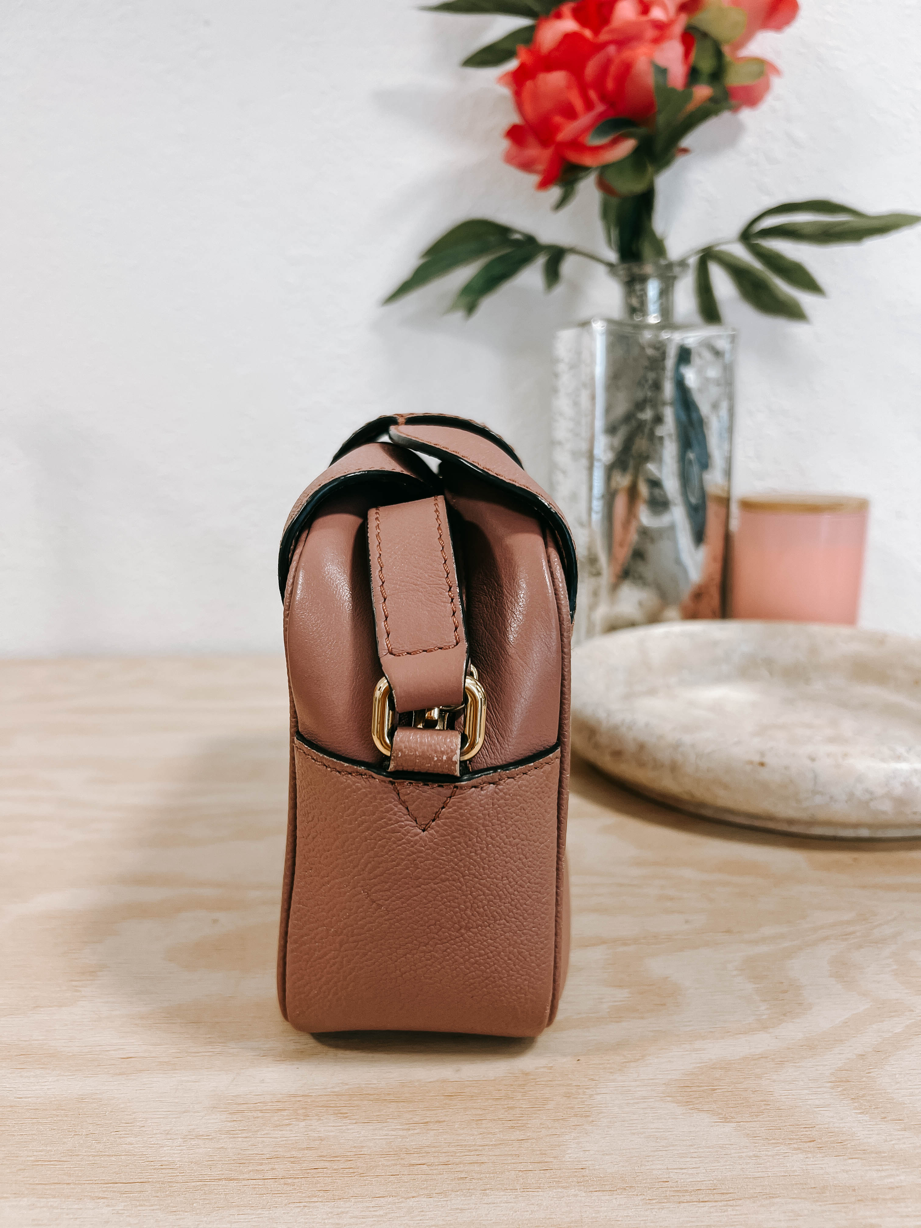 Pre-Owned Burberry Mauve Buckle Front Camera Bag *Final Sale*